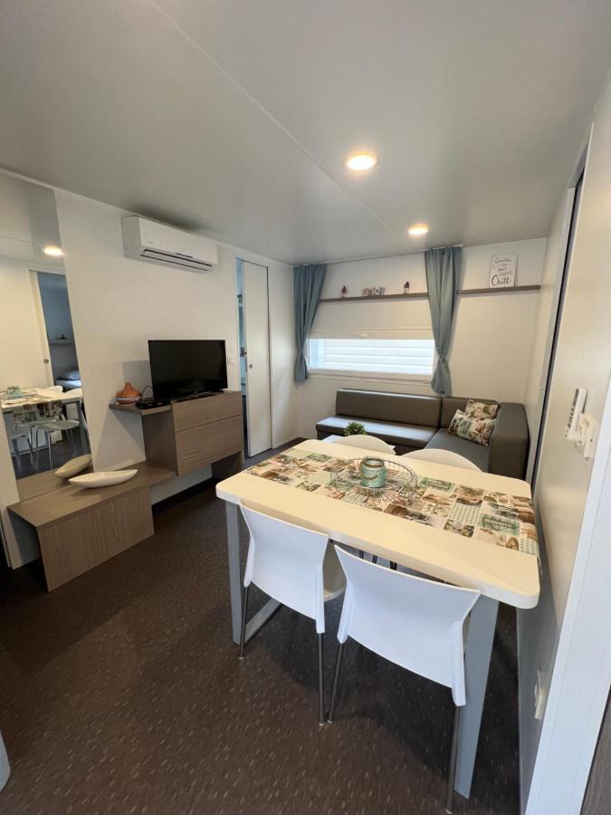 Mobile Homes MaLu Biograd Na Moru Extérieur photo