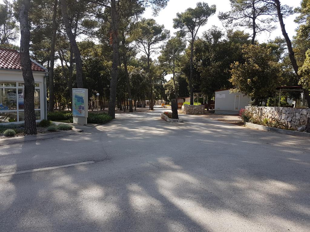 Mobile Homes MaLu Biograd Na Moru Extérieur photo